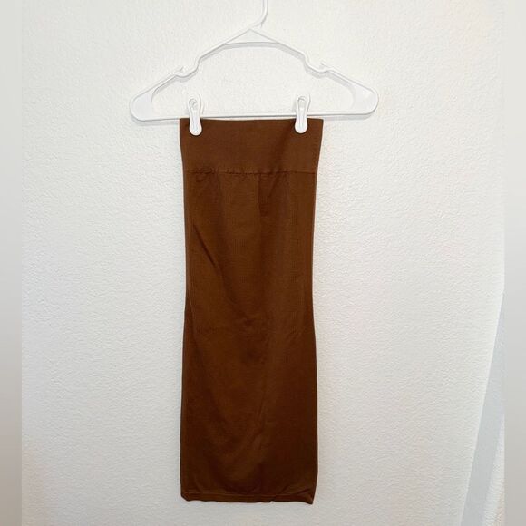 Nasty Gal Brown Ribbed Bodycon Midi Skirt - Picture 1 of 3